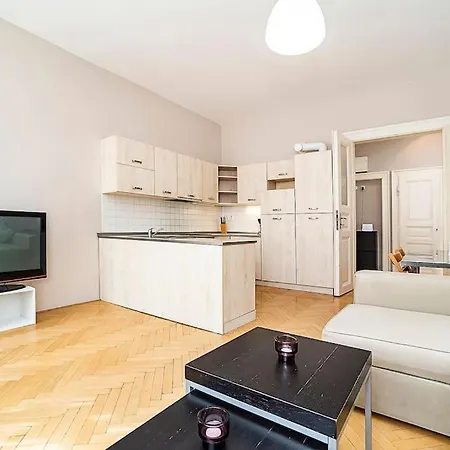 Appartement Cozy And Sunny In Uptown